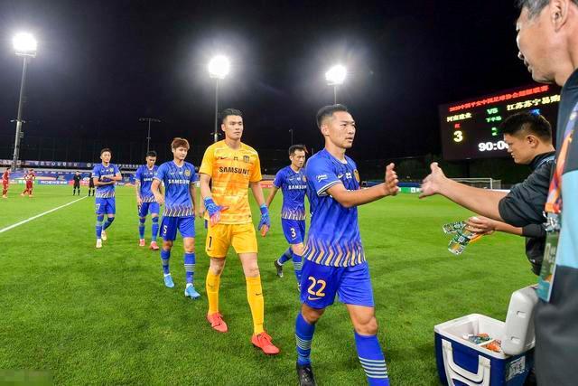 因凡蒂诺的崛起之路：从机遇到掌舵FIFA